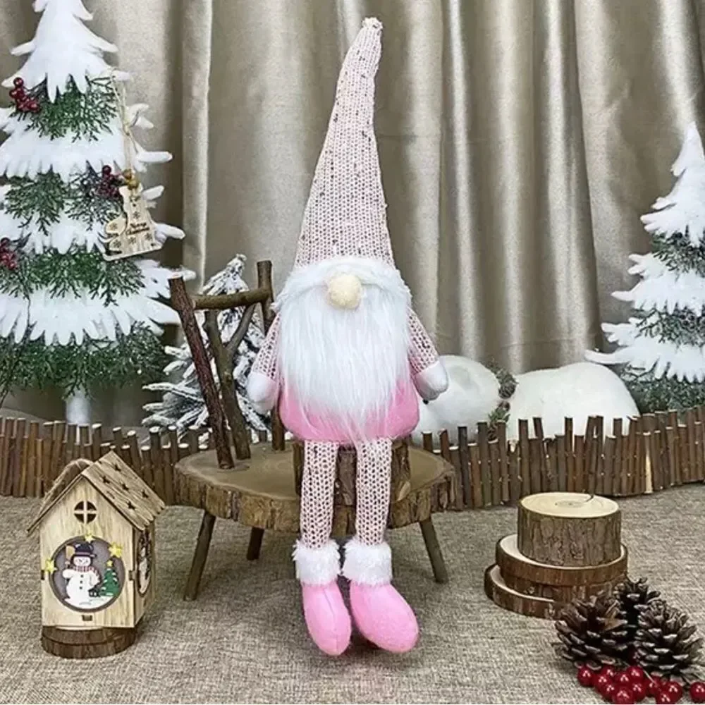 435C‎ - PINK GNOME FOR THE HOLIDAY NWT
